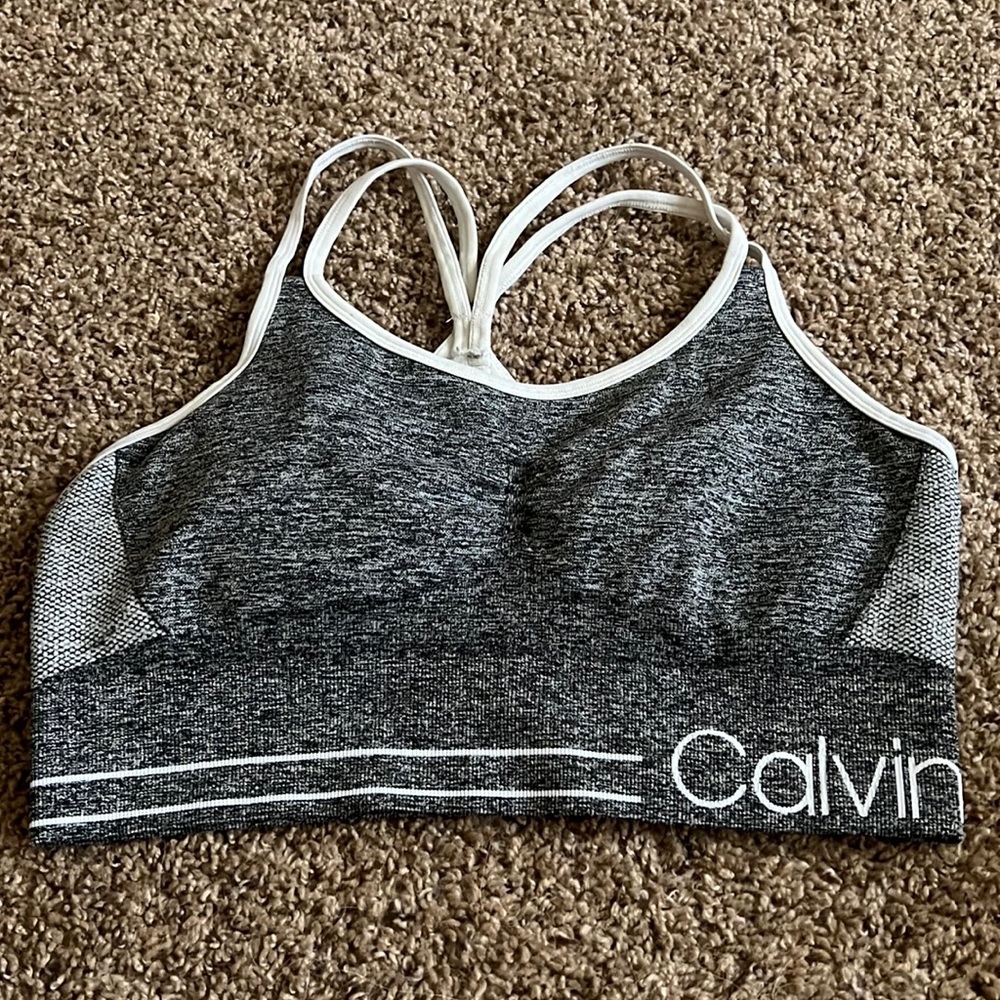Calvin Bra